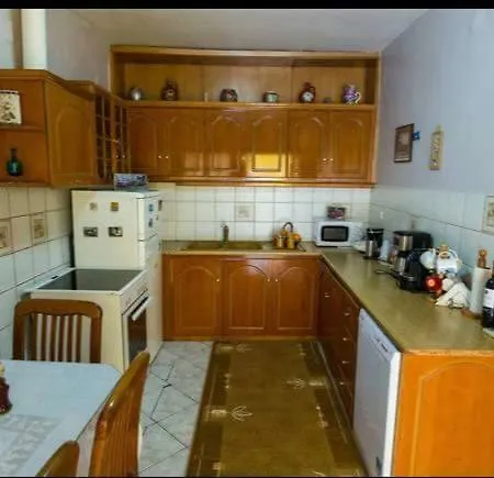 Rodomelo House With Terrace - 4 Bedrooms