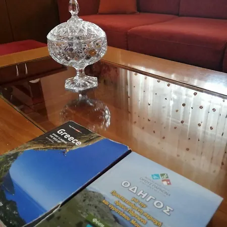 アパート Rodomelo House With Terrace - 4 Bedrooms Leonídion