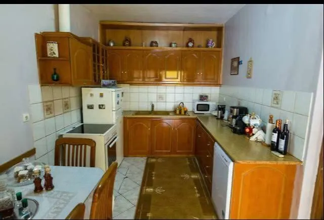 Rodomelo House With Terrace - 4 Bedrooms