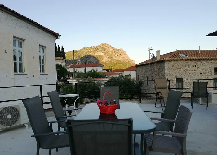 Rodomelo House With Terrace - 4 Bedrooms Appartement *